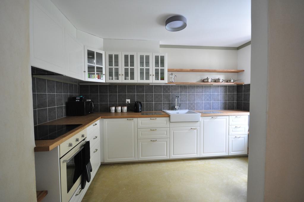 Jungfrau Family Holiday Home Matten bei Interlaken Szoba fotó